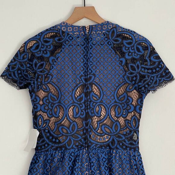 NEW City Triangles Dress Juniors Size 5 Blue Short Sleeve Fit & Flare Lace Dress - Picture 5 of 9